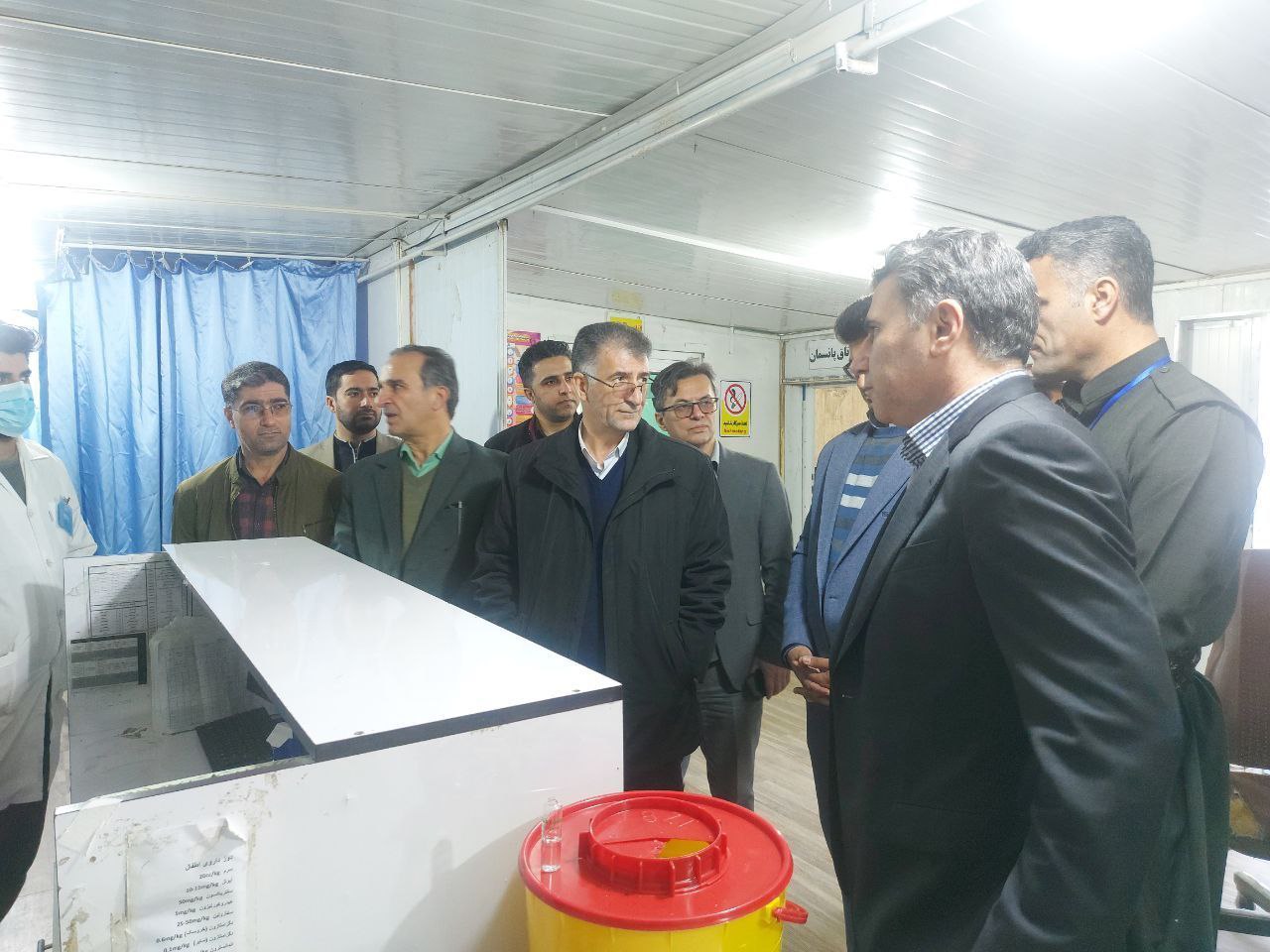 دکتر سروش از بیمارستان صحرایی و ۳۲ تخت خوابی ثلاث باباجانی بازدید کرد