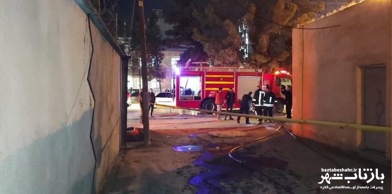 مهار آتش سوزی اتاق فرار در بلوار ۱۷ شهریور
